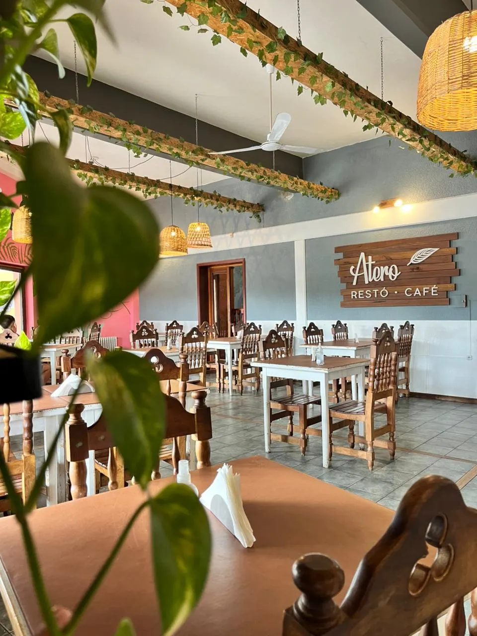 Atero Resto Cafe, dónde comer en Cafés y meriendas